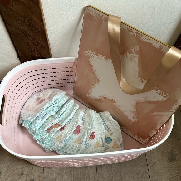 New Baby Newborn Girl Gift Set + Mom Pink Girly Baby Shower Gift for Her - Picture 10 of 16